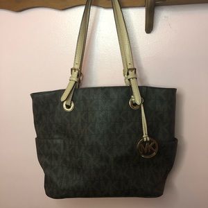 Authentic Michael Kors purse